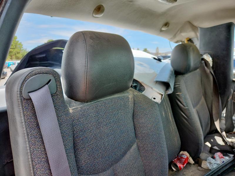 1GCHC24U54E203476 - 2004 CHEVROLET SILVERADO C2500 HEAVY DUTY WHITE photo 10