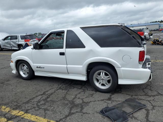 1GNCS18X93K124590 - 2003 CHEVROLET BLAZER WHITE photo 2