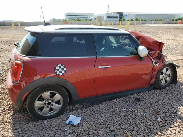 WMWXP5C54J2G63348 - 2018 MINI COOPER RED photo 3