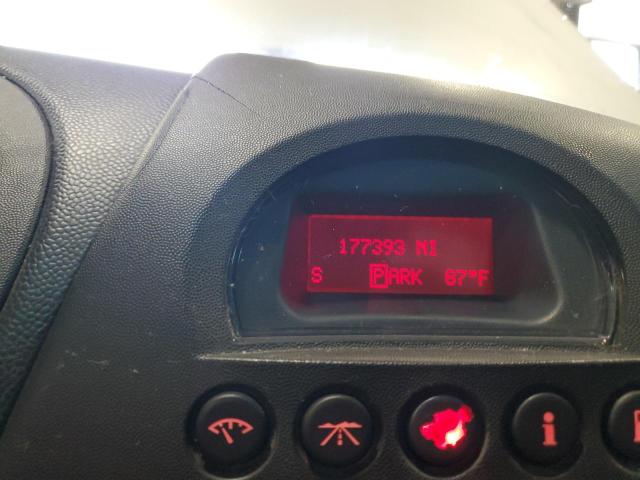 2G2WP552161147944 - 2006 PONTIAC GRAND PRIX 银色 照片 9