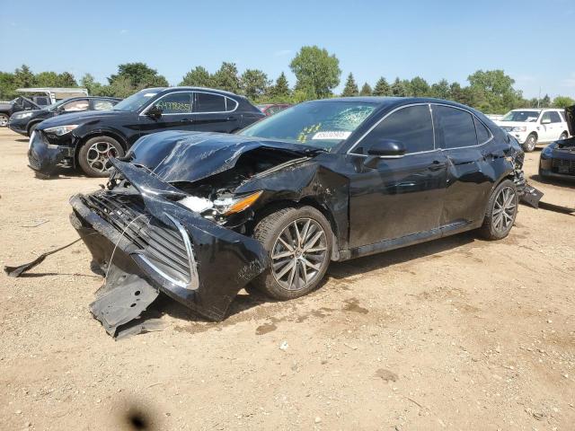 2022 TOYOTA CAMRY XLE, 