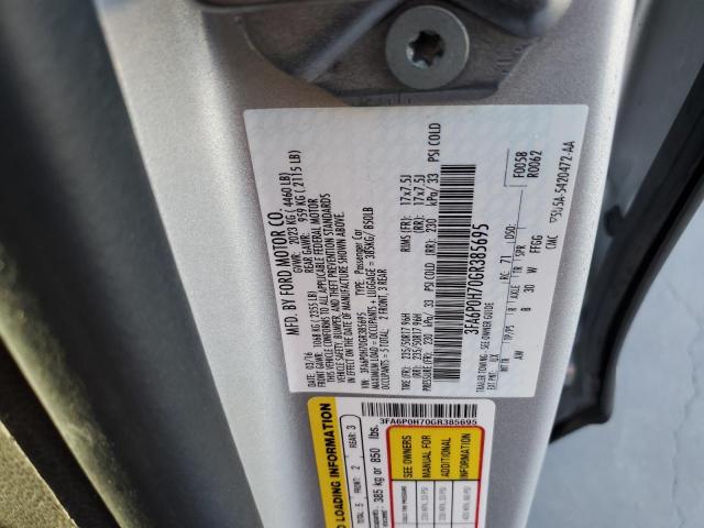 3FA6P0H70GR385695 - 2016 FORD FUSION SE SILVER photo 13