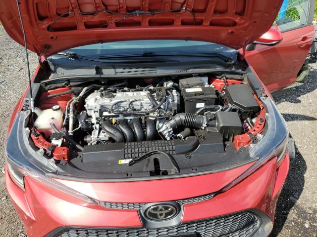 5YFEPMAE5MP220684 - 2021 TOYOTA COROLLA LE RED photo 11