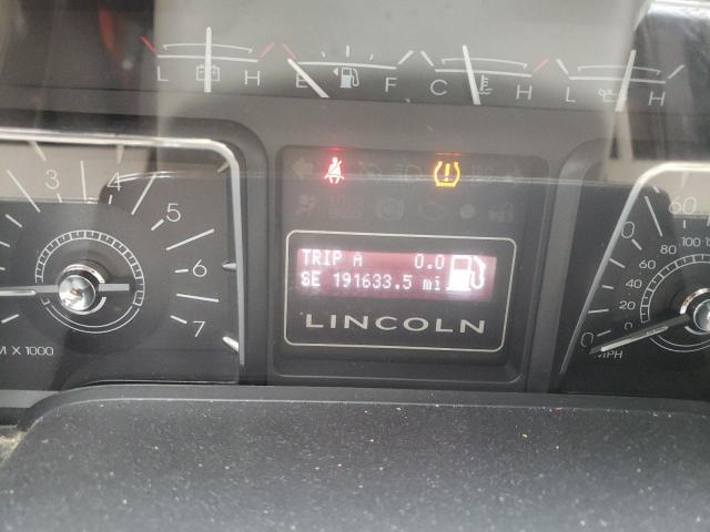 5LMFU28557LJ25653 - 2007 LINCOLN NAVIGATOR 红色 照片 8