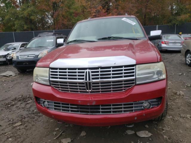 5LMFU28557LJ25653 - 2007 LINCOLN NAVIGATOR 红色 照片 9