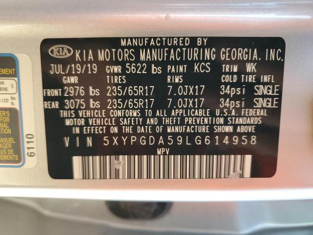 5XYPGDA59LG614958 - 2020 KIA SORENTO S SILVER photo 13