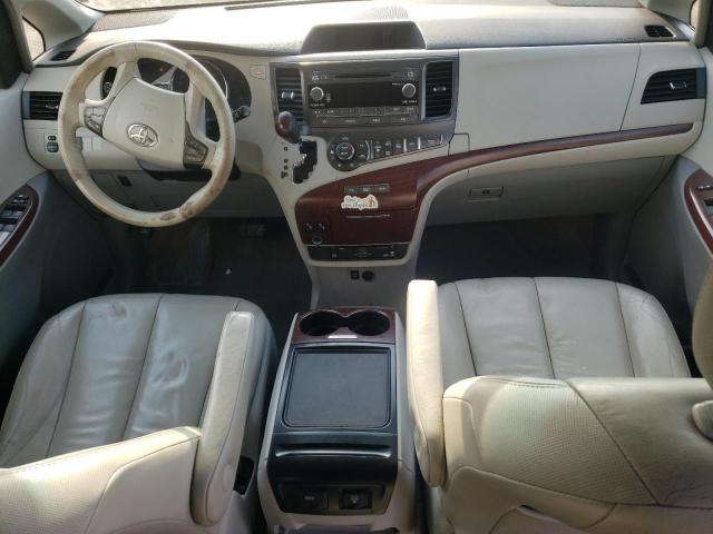 5TDYK3DC0CS270477 - 2012 TOYOTA SIENNA XLE თეთრი ფოტო 8