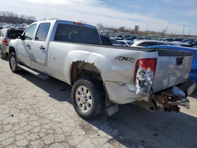 1GT423CG3CF167279 - 2012 GMC SIERRA K3500 SLE SILVER photo 2