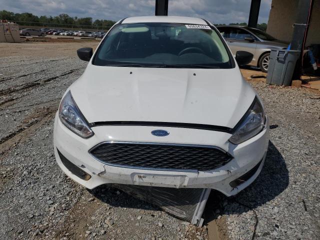 1FADP3E24GL313690 - 2016 FORD FOCUS S WHITE photo 5