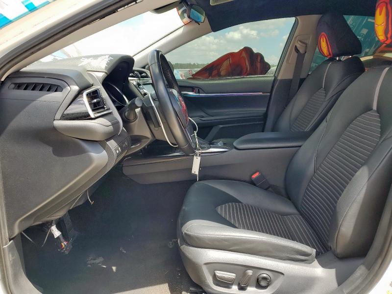 4T1B11HK9JU649657 - 2018 TOYOTA CAMRY L TWO TONE photo 7