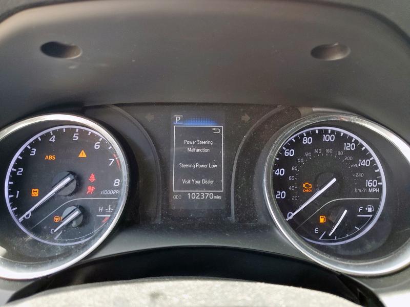 4T1B11HK9JU649657 - 2018 TOYOTA CAMRY L TWO TONE photo 9