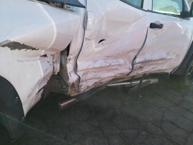 5TFRM5F1XJX129171 - 2018 TOYOTA TUNDRA DOUBLE CAB SR/SR5 WHITE photo 9