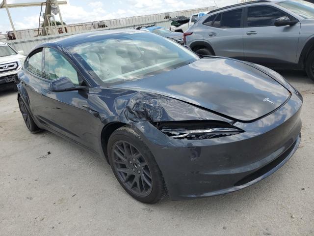 5YJ3E1EA2SF034306 - 2025 TESLA MODEL 3 灰色 照片 4