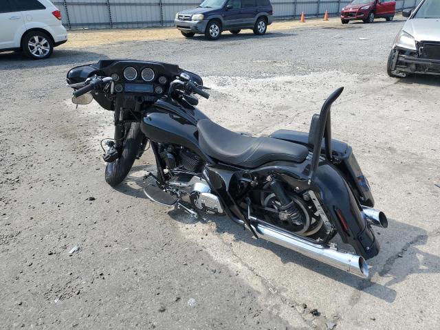 1HD1FCW18XY608041 - 1999 HARLEY-DAVIDSON FLHTCUI 黑色 照片 3