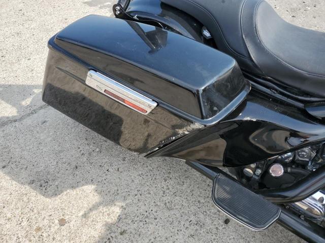 1HD1FCW18XY608041 - 1999 HARLEY-DAVIDSON FLHTCUI 黑色 照片 9