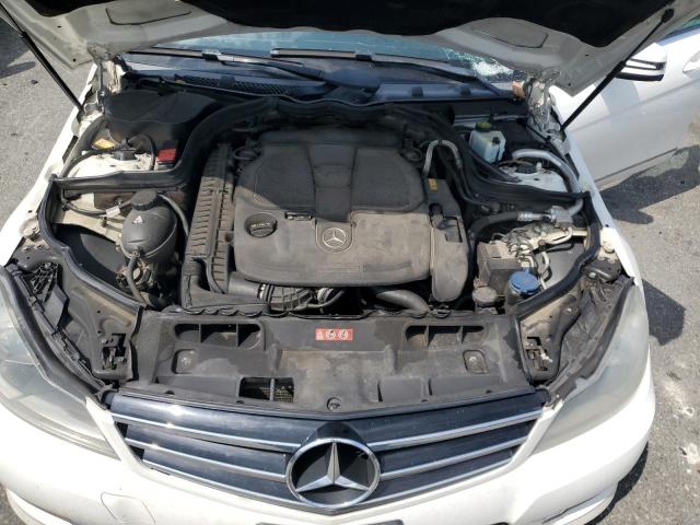WDDGF8AB7EA931775 - 2014 MERCEDES-BENZ C 300 4MATIC WHITE photo 11
