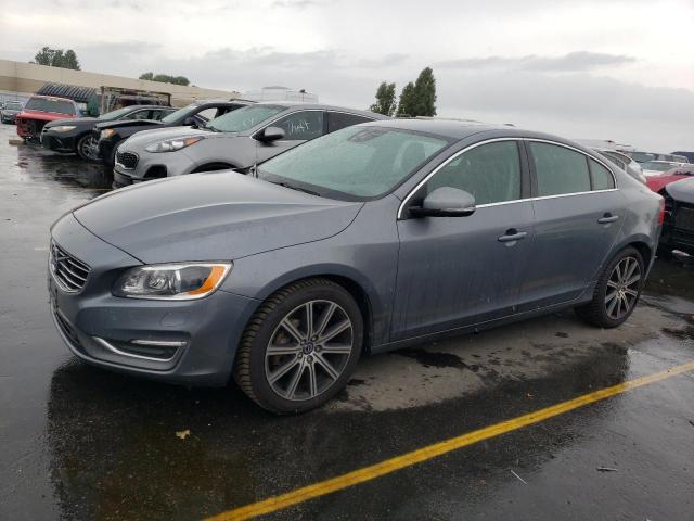 2017 VOLVO S60 PLATINUM, 