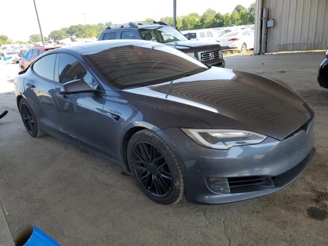 5YJSA1E20HF176131 - 2017 TESLA MODEL S Grau Foto 4