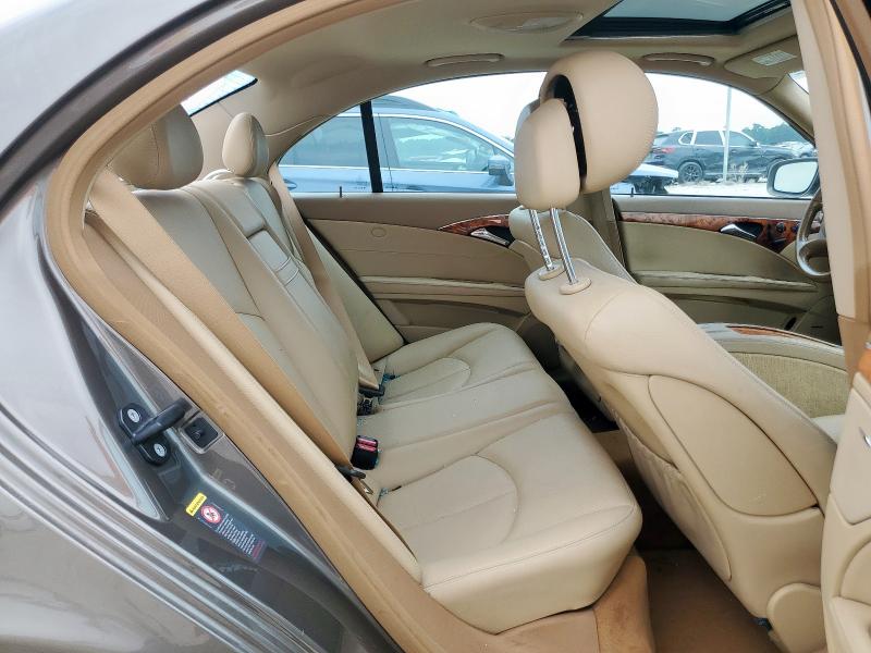 WDBUF87X28B268760 - 2008 MERCEDES-BENZ E 350 4MATIC TAN photo 10