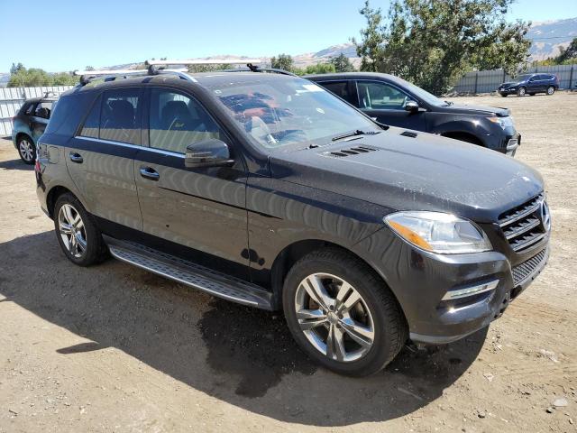 4JGDA5JB9DA106356 - 2013 MERCEDES-BENZ ML 350 BLACK photo 4