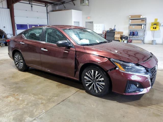 1N4BL4DV0RN310751 - 2024 NISSAN ALTIMA SV MAROON photo 4