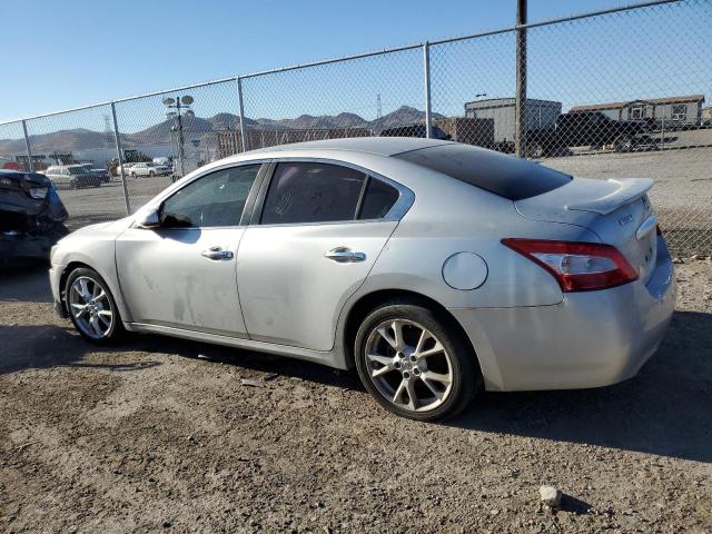 1N4AA5AP5AC802706 - 2010 NISSAN MAXIMA S SILVER photo 2