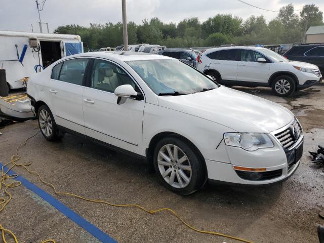 WVWJK7AN4AE069294 - 2010 VOLKSWAGEN PASSAT KOMFORT WHITE photo 4