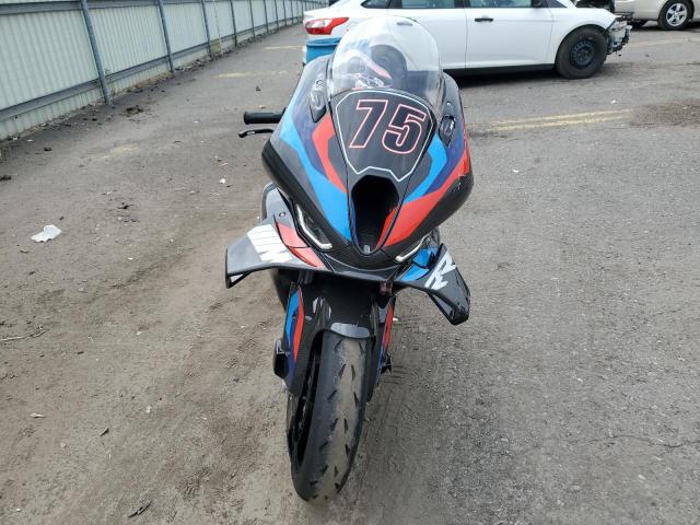 WB10P0304R6J51020 - 2024 BMW M 1000 RR BLACK photo 2