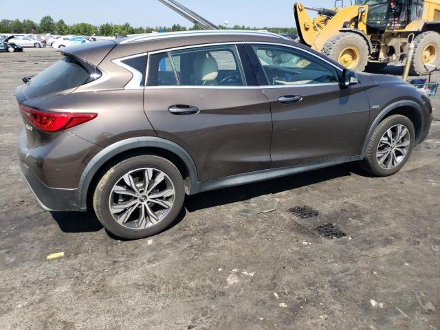 SJKCH5CR3HA019125 - 2017 INFINITI QX30 BASE BROWN photo 3