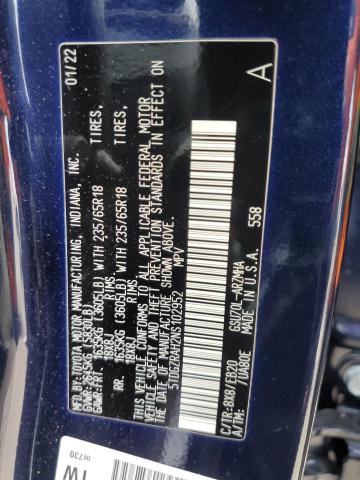 5TDGZRAH2NS102952 - 2022 TOYOTA HIGHLANDER XLE BLUE photo 13