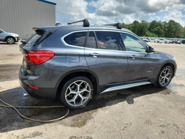 WBXHT3C37H5F84905 - 2017 BMW X1 XDRIVE28I GRAY photo 3