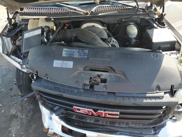 2GTEK13TX51318330 - 2005 GMC NEW SIERRA K1500 SILVER photo 11