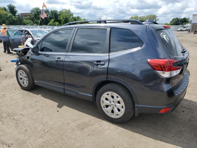 JF2SKACC4KH432675 - 2019 SUBARU FORESTER GRAY photo 2