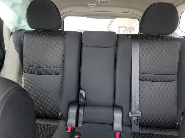 KNMAT2MV6JP554875 - 2018 NISSAN ROGUE S WHITE photo 10