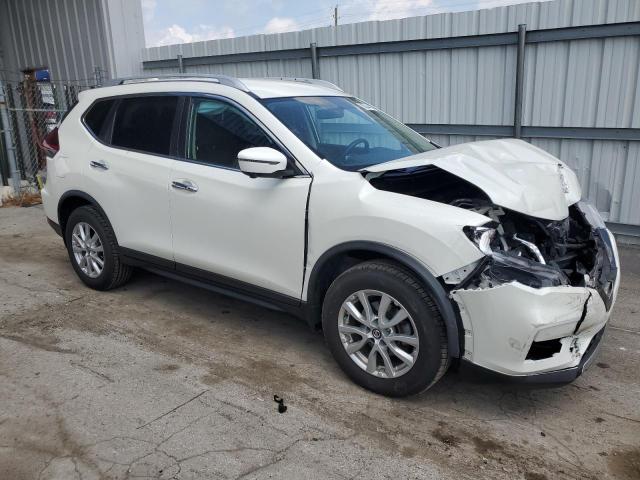 KNMAT2MV6JP554875 - 2018 NISSAN ROGUE S WHITE photo 4