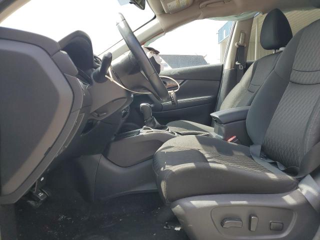 KNMAT2MV6JP554875 - 2018 NISSAN ROGUE S WHITE photo 7