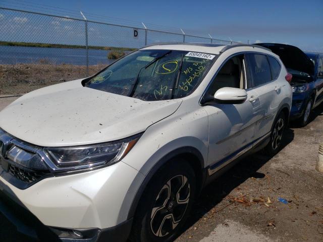 5J6RW1H91JL013137 - 2018 HONDA CR-V TOURING WHITE photo 2