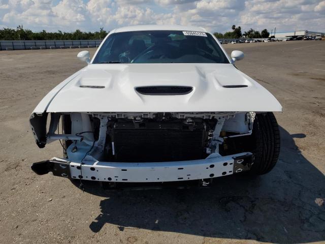 2C3CDZFJ2NH182149 - 2022 DODGE CHALLENGER R/T SCAT PACK WHITE photo 5