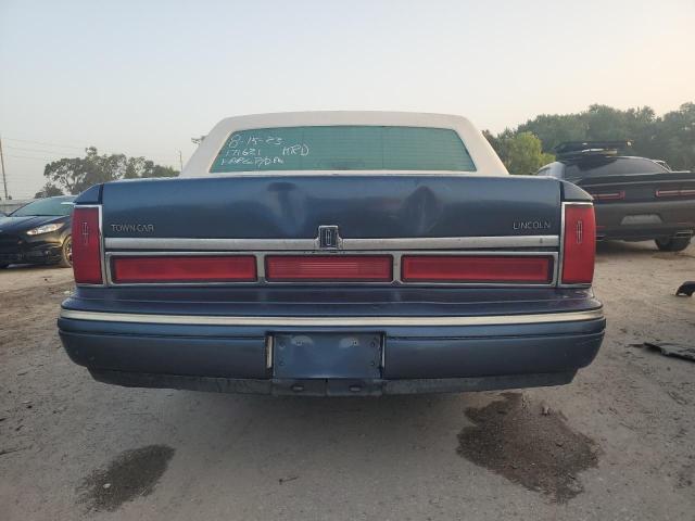1LNLM81W6TY716888 - 1996 LINCOLN TOWN CAR EXECUTIVE BLUE photo 6