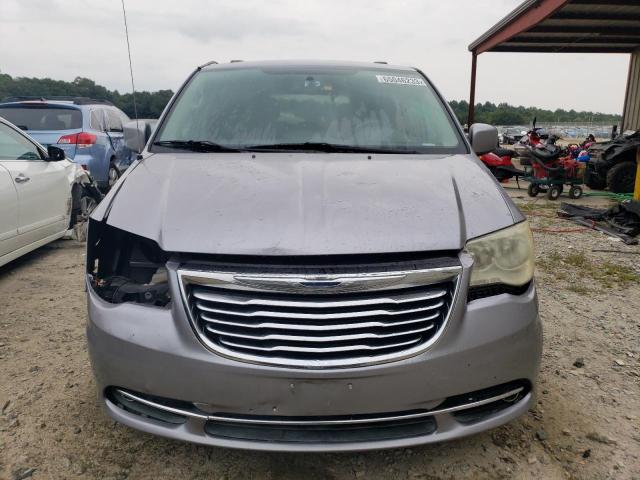 2C4RC1BG4DR605908 - 2013 CHRYSLER TOWN & COU TOURING SILVER photo 5