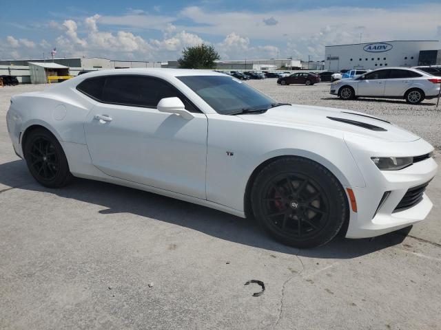1G1FB1RX0J0186790 - 2018 CHEVROLET CAMARO LT أبيض صورة 4