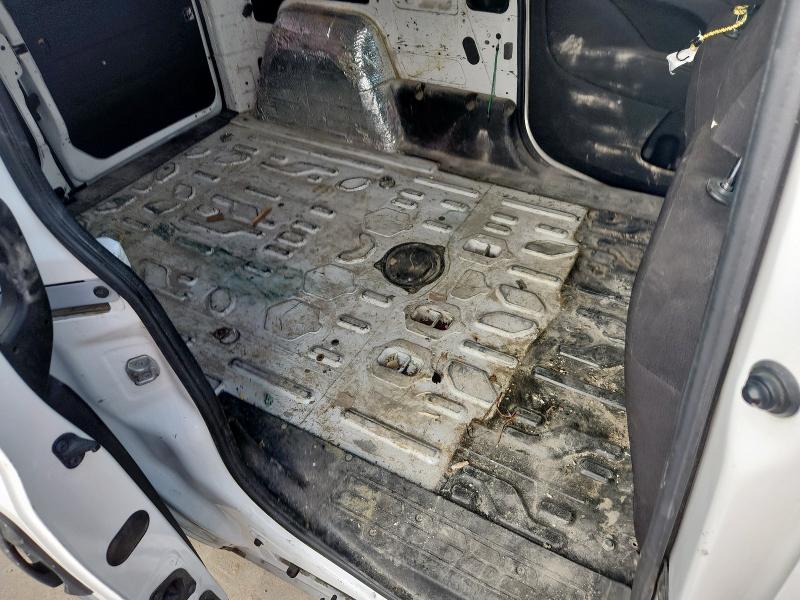 ZFBERFAT0F6978224 - 2015 RAM PROMASTER WHITE photo 11