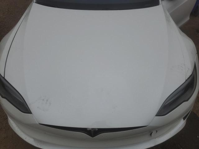 5YJSA1E66PF521633 - 2023 TESLA MODEL S Белый фото 11