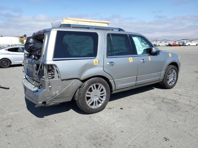 5LMFU27578LJ08887 - 2008 LINCOLN NAVIGATOR SILVER photo 3