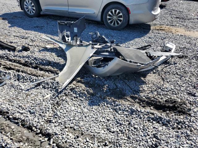 2C4RC1BGXJR217089 - 2018 CHRYSLER PACIFICA TOURING L SILVER photo 13