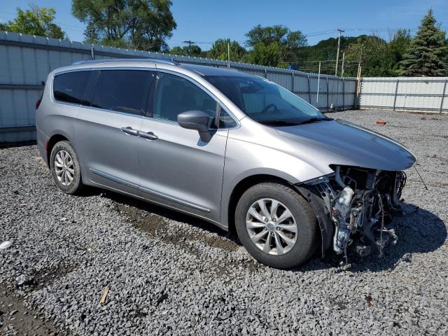 2C4RC1BGXJR217089 - 2018 CHRYSLER PACIFICA TOURING L SILVER photo 4