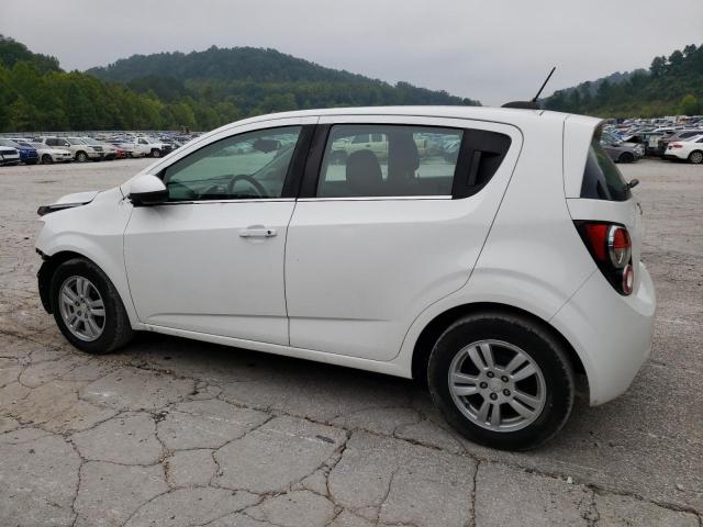 1G1JC6SH4F4159776 - 2015 CHEVROLET SONIC LT WHITE photo 2