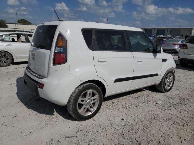 KNDJT2A26A7120062 - 2010 KIA SOUL + WHITE photo 3