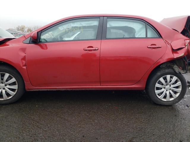 2T1BU4EE8CC864412 - 2012 TOYOTA COROLLA BASE RED photo 9