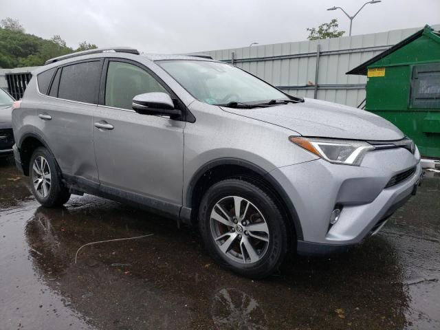 JTMRFREV7JJ223856 - 2018 TOYOTA RAV4 ADVENTURE SILVER photo 4